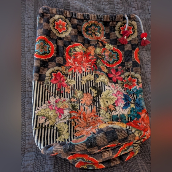 Johnny Was Multicolor Floral Blanket Bag - Picture 1 of 8